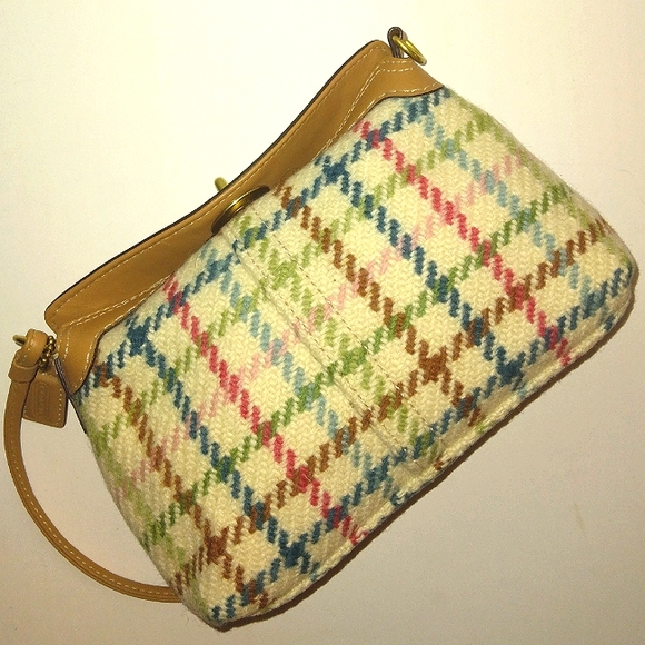 BRAND NEW☆Vintage COACH HAMPTON'S Tattersall Wool Large Capacity 2-Way Baguette - Picture 2 of 16